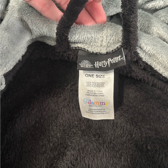 Harry Potter Hooded Robe - Picture 3 of 3